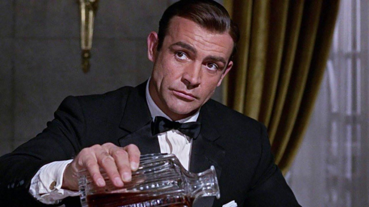 James Bond filmleri 'Kundura Sinema'da