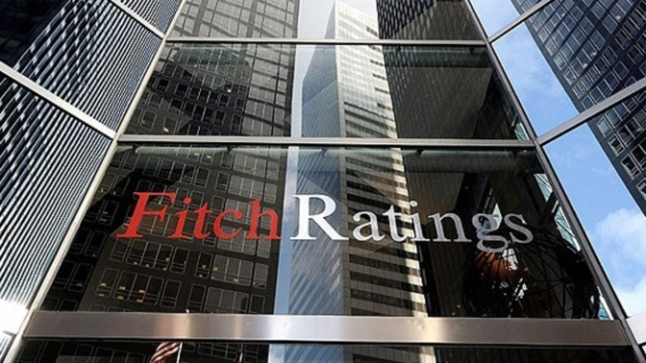 Fitch: Türkiye'de enflasyon dirençli, büyüme yavaşlayacak