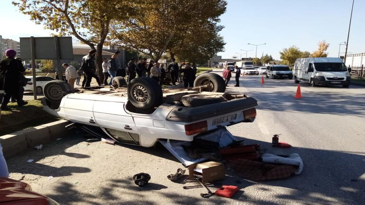 16 yaşındaki çocuk direksiyona geçti, otomobil ters döndü