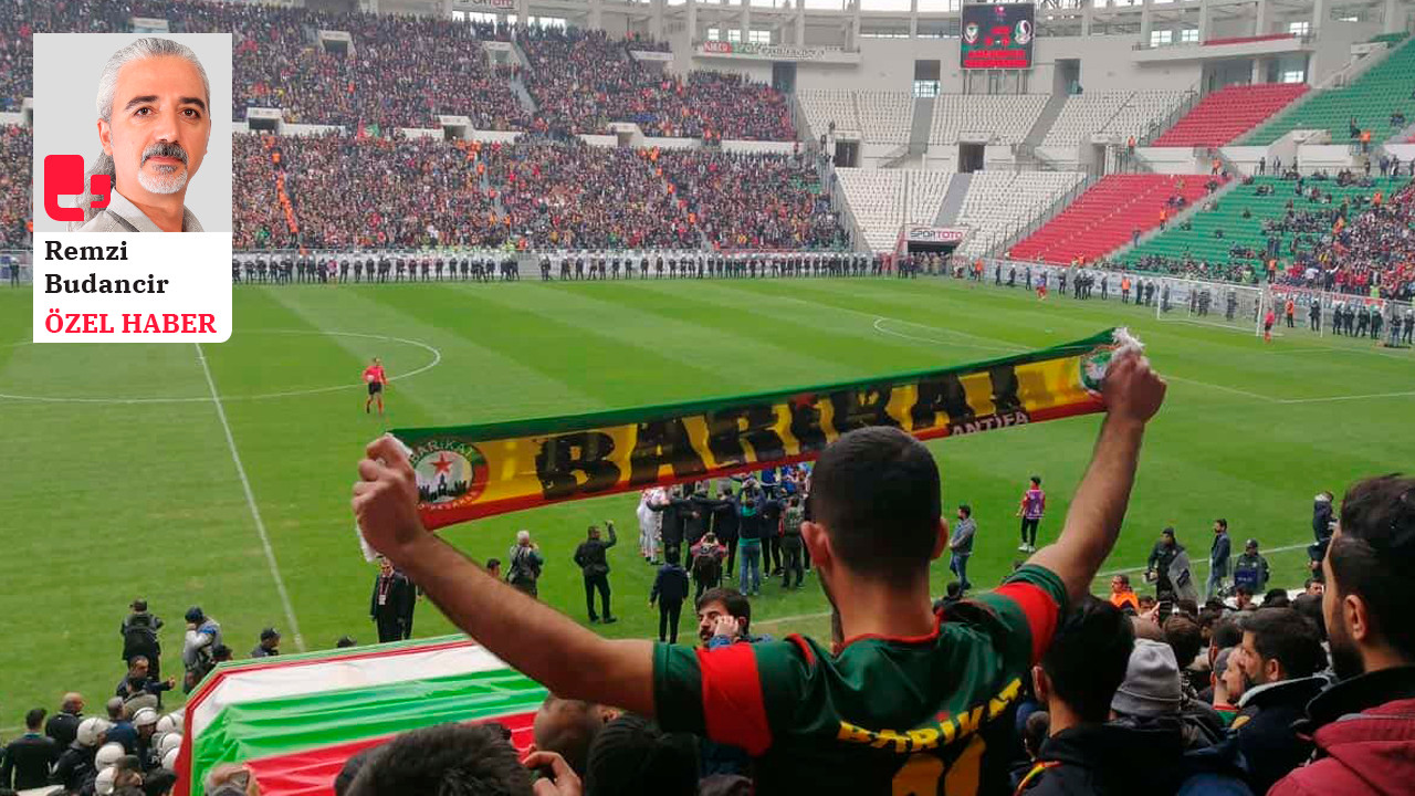 Amedspor taraftarlarına 'İstiklal Marşı'nda ayağa kalkmadın' davası