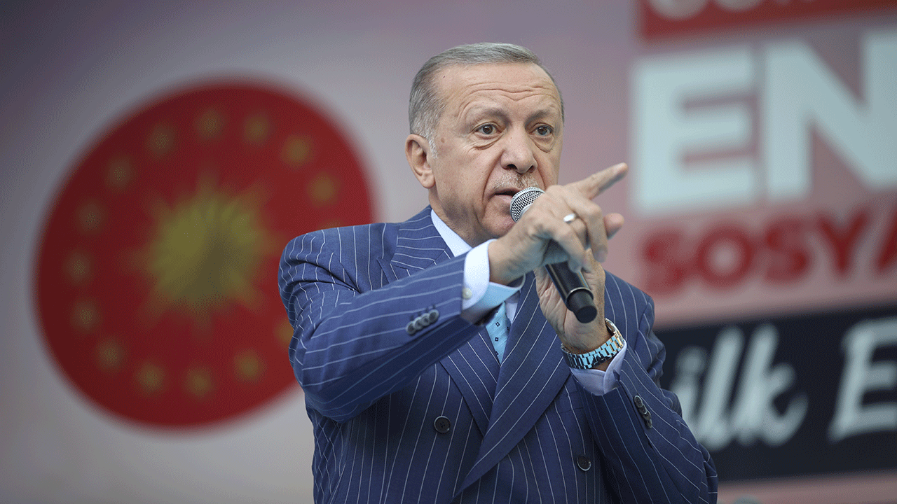 Erdoğan TOKİ projesinde konuştu: Ev sahipleri kiracılarına zulmetti