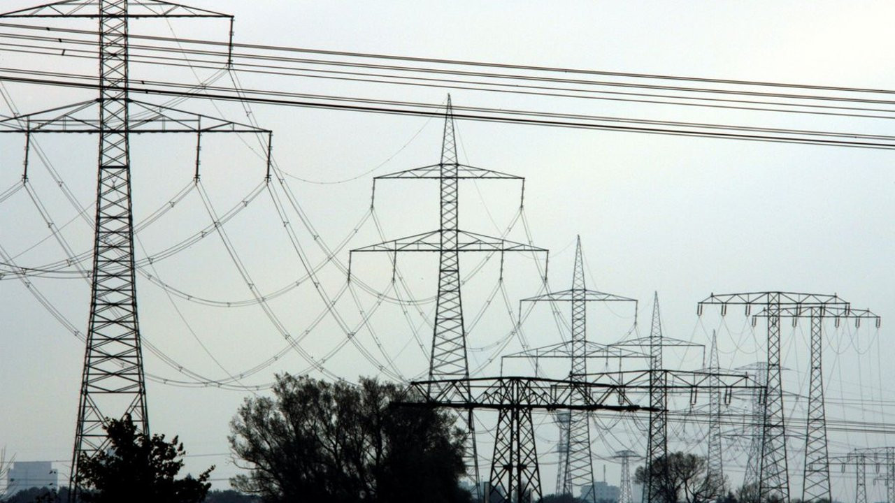 Almanya'da elektrik kesintisi tartışması