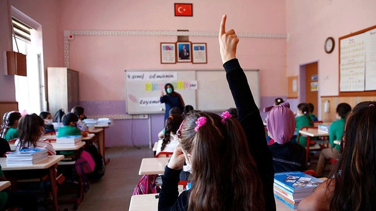 Ara tatil bitti: 19 milyon öğrenci okula döndü