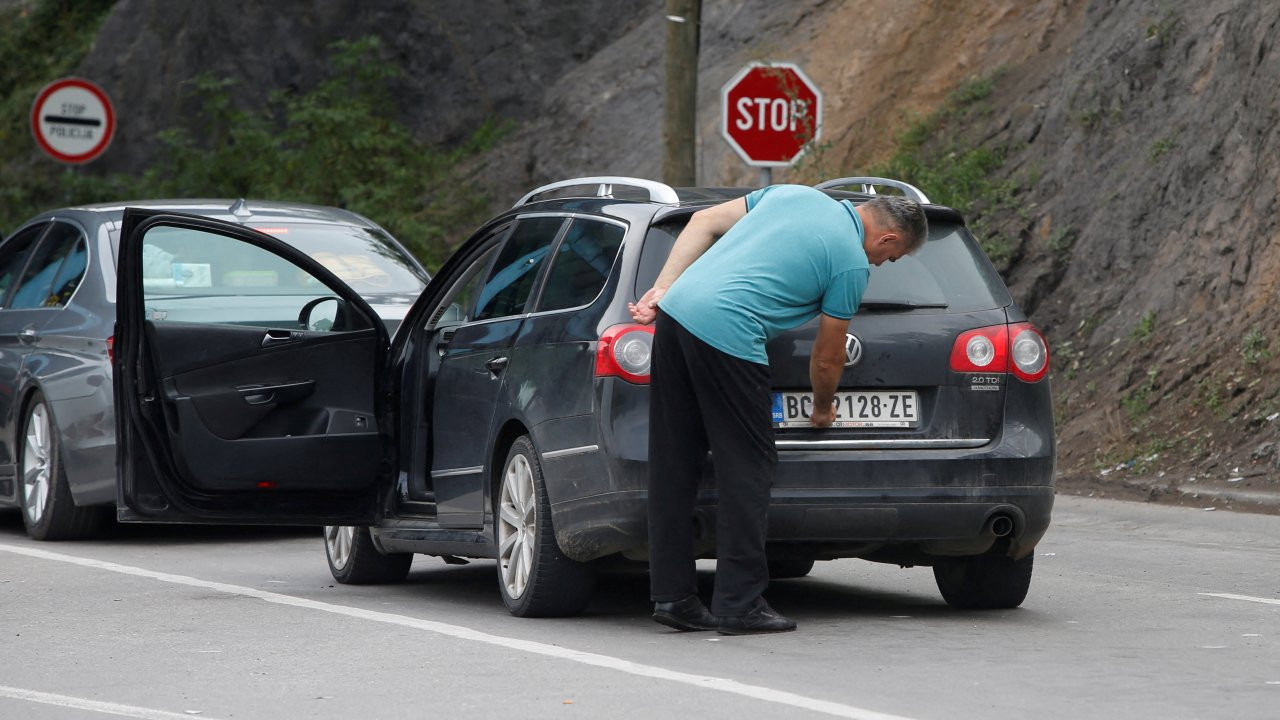 Sırbistan ile Kosova plaka krizinde anlaştı