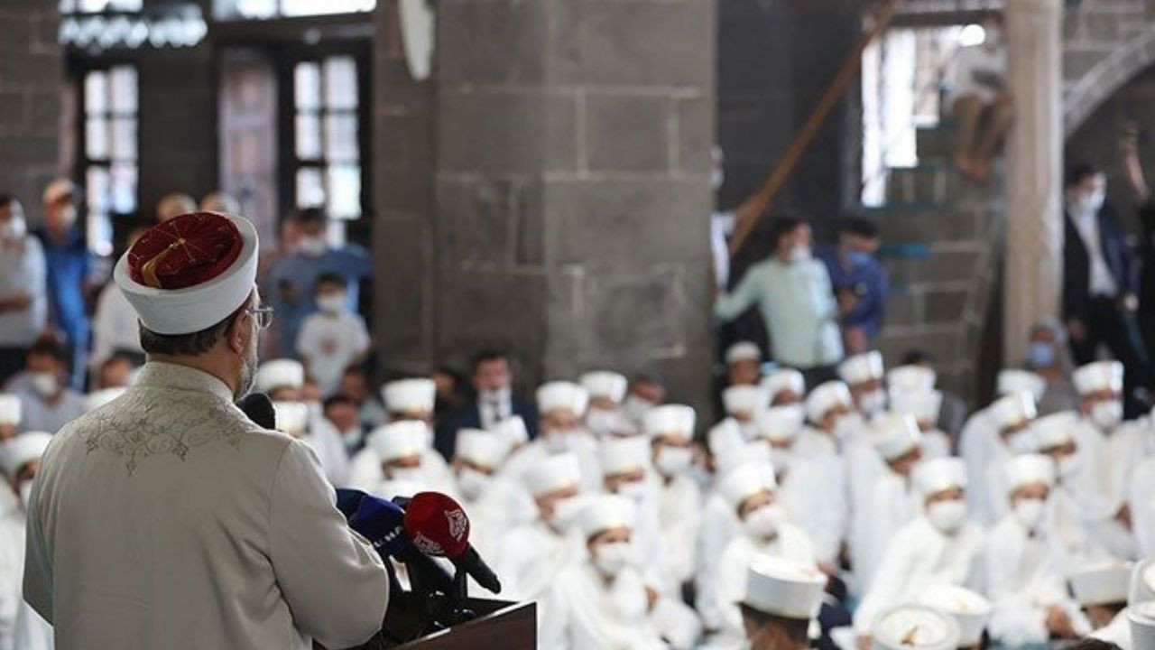 Diyanet ve MİT'in bütçeleri iki yılda üç katına çıktı