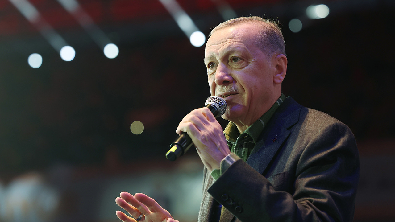 Erdoğan, AKP’nin seçim takvimini başlattı