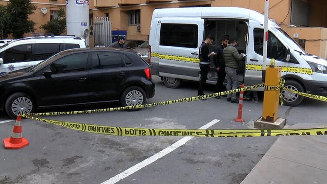 Polis hastane bahçesinde tartıştığı kişiyi yüzünden vurdu