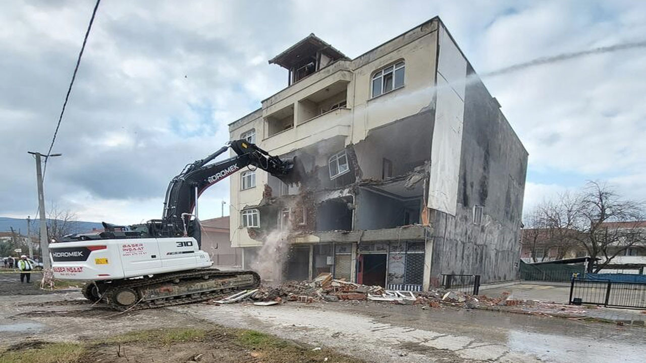 Düzce depremi raporu: 1999 öncesi inşa edilen binalar depreme dayanıksız