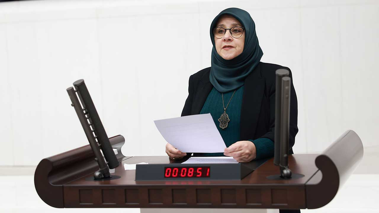 HDP'li vekil Hüda Kaya, milletvekili adayı olmayacağını açıkladı