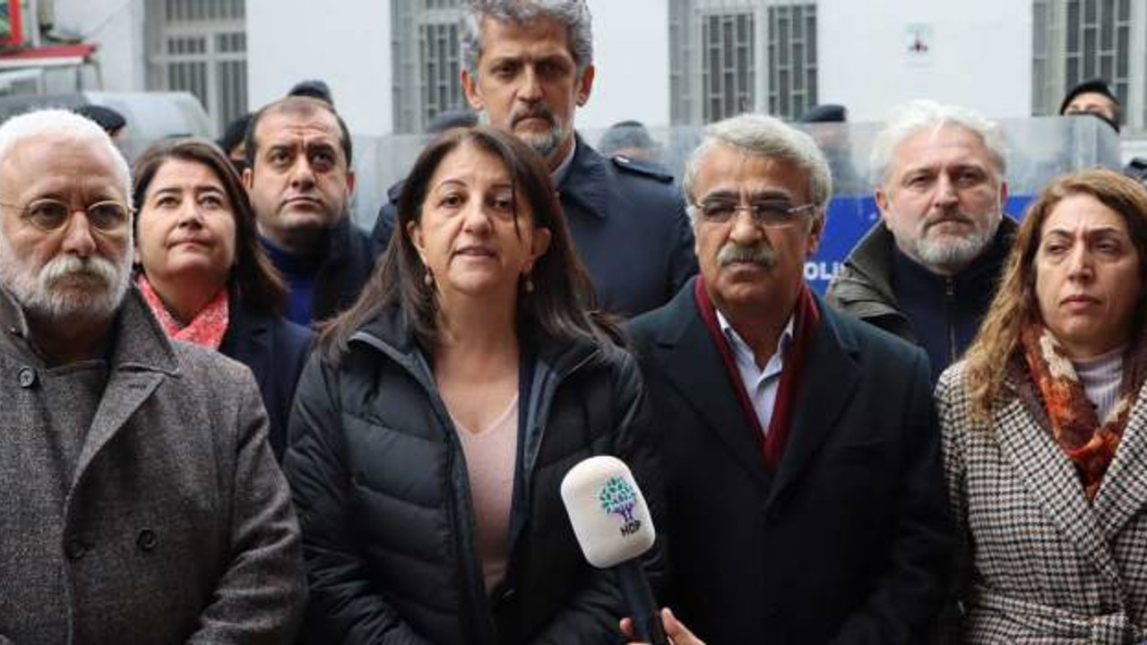 Kadıköy'de açıklama yapan HDP'li Buldan: Bu tokat Roboski halkına da atıldı