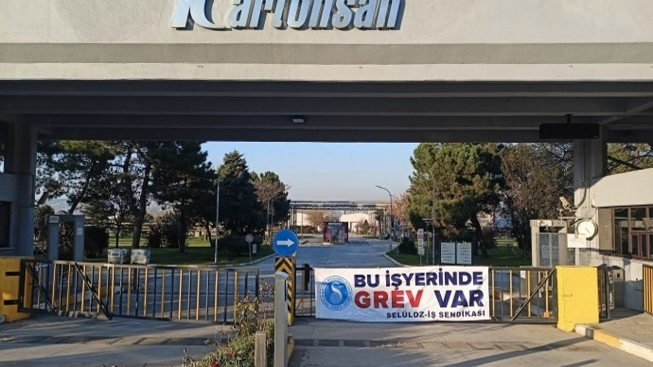 Kocaeli’de Kartonsan işçileri grevde