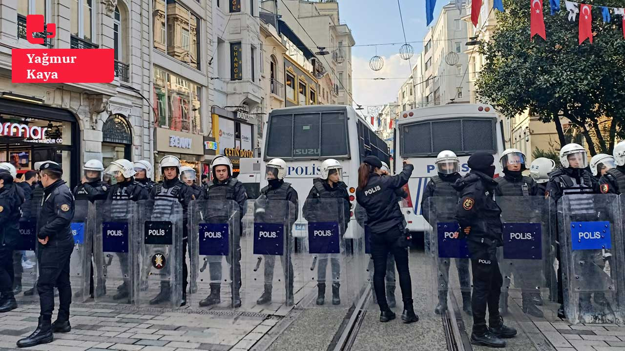 Fransa Başkonsolosluğu önündeki Paris saldırısı protestosuna gözaltı