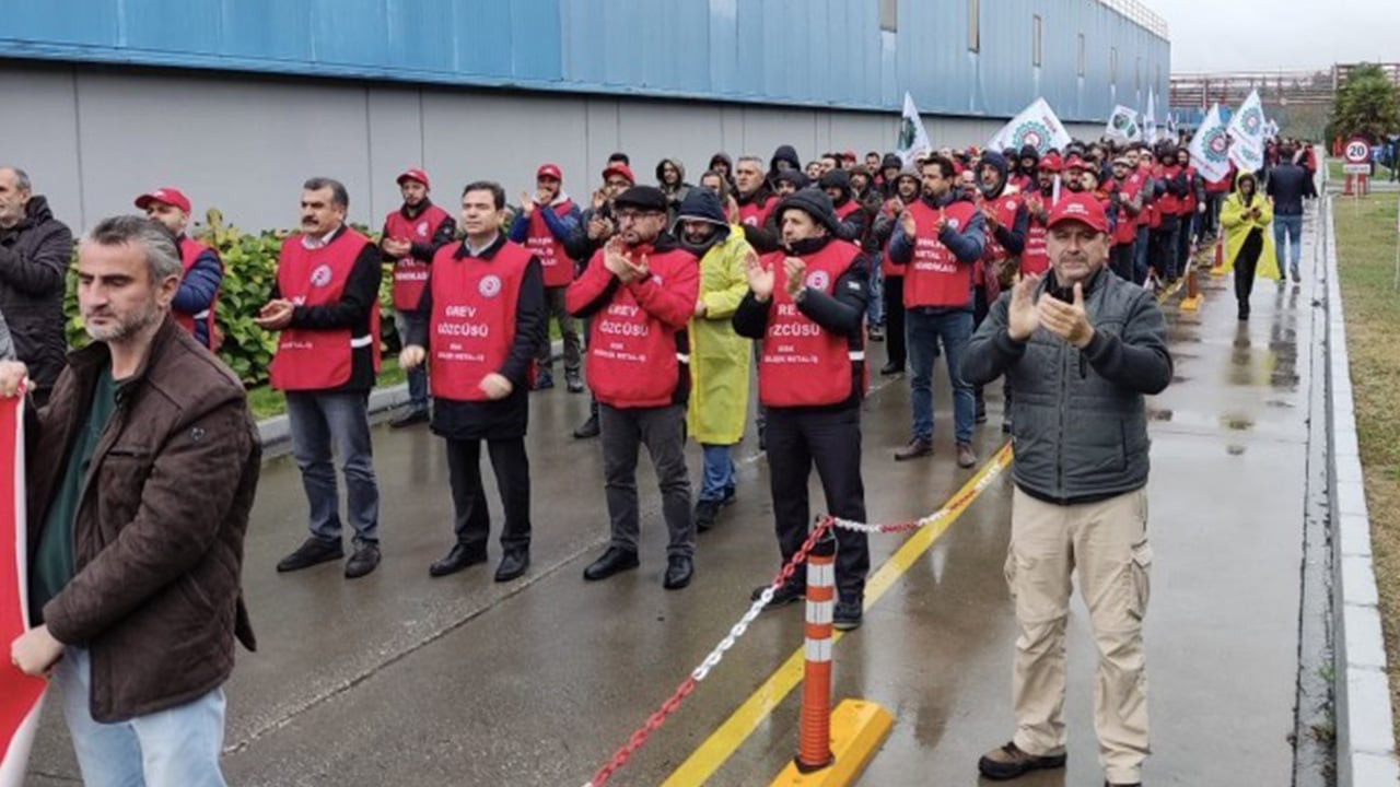 Erdoğan'ın grev yasağına rağmen: Bekaert işçileri yüzde 85 zam aldı