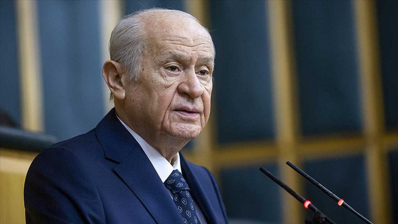 Bahçeli, Anayasa Mahkemesi'ni de hedef aldı: HDP kapatılmalıdır, hem de vakit kaybetmeksizin