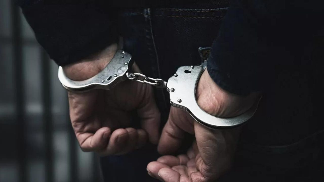 'Eylem hazırlığı' iddiasıyla gözaltına alınan üç kişi tutuklandı