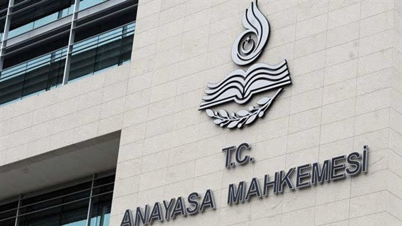 AYM raportörü, HDP'nin 'dava ertelensin' talebinin reddini istedi