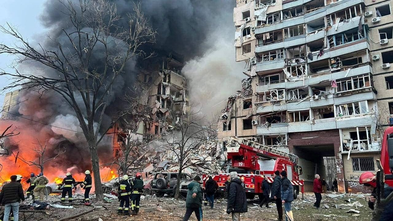 Rusya'dan Ukrayna'ya gün içinde ikinci füze saldırısı