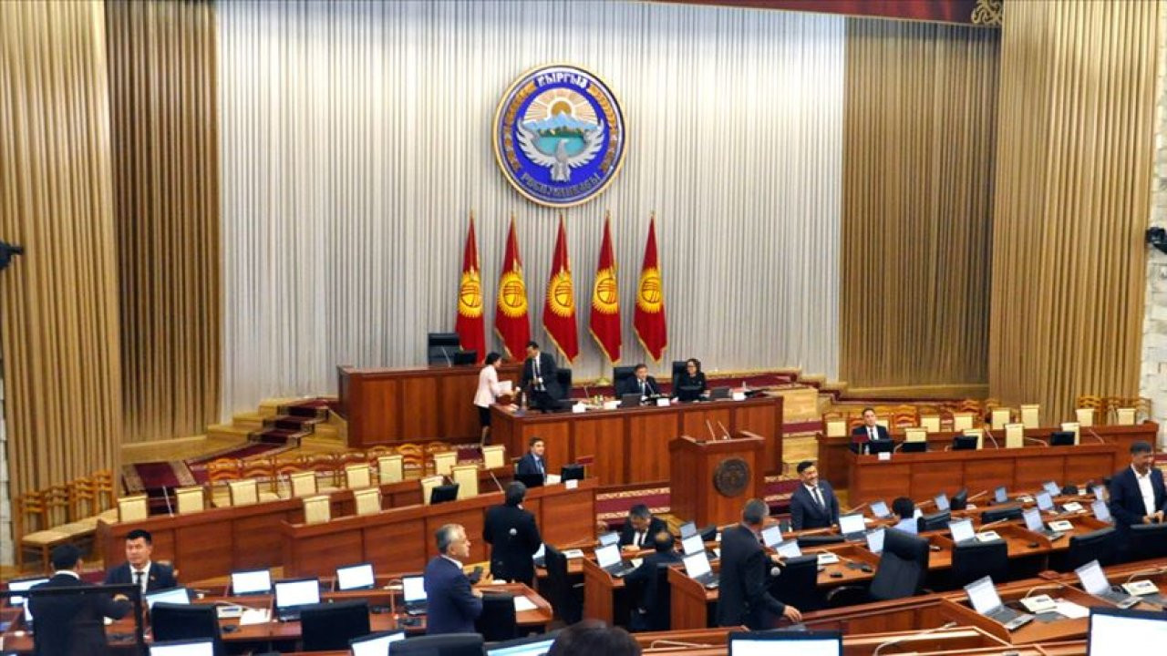 Kırgızistan'da çocuğa yönelik cinsel istismar suçlarına 'hadım' cezası