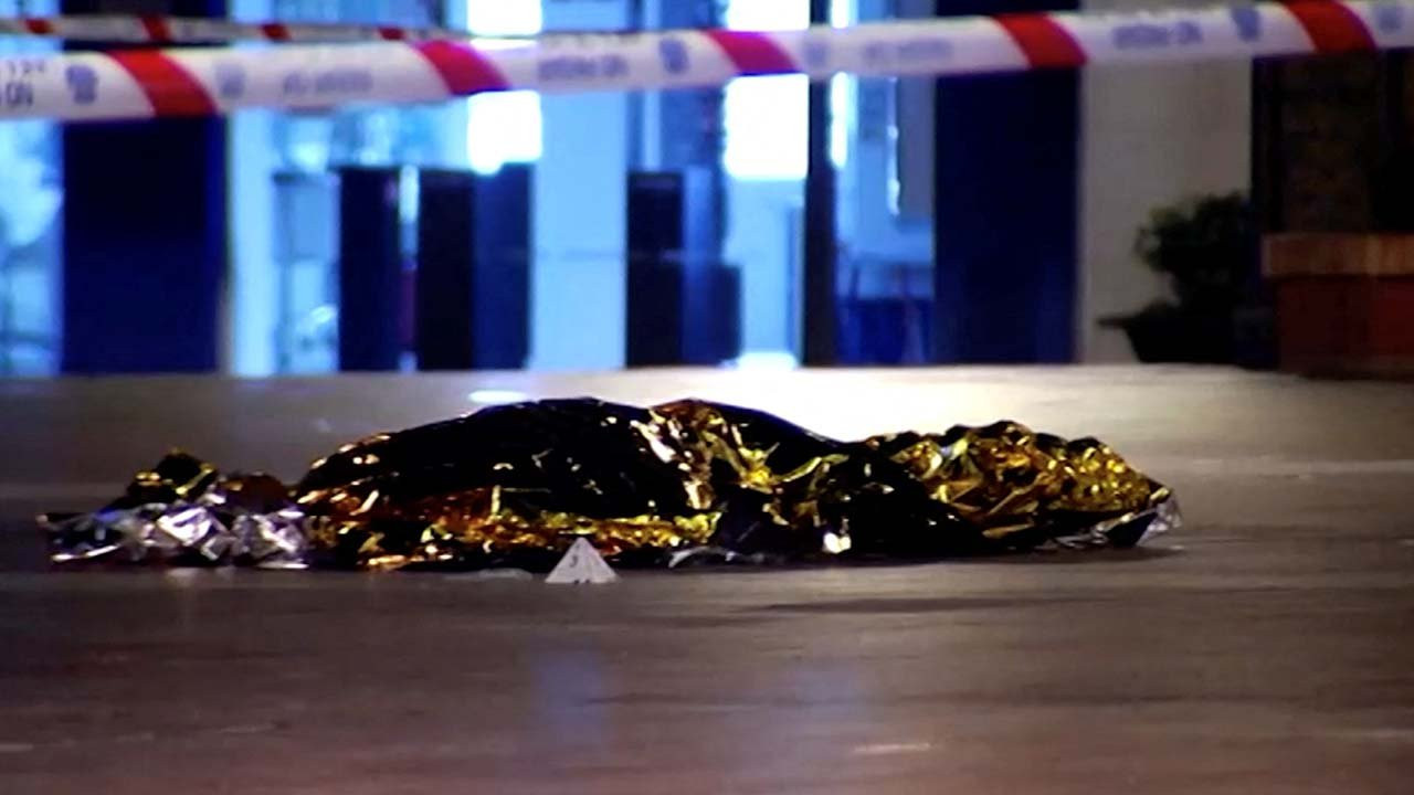 İspanya'da iki kiliseye palalı saldırı: Bir ölü, dört yaralı