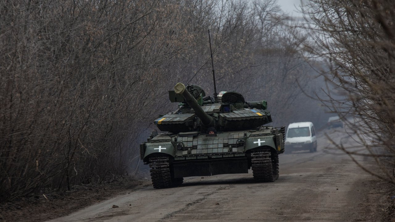 Rus şirketi Ukrayna'da ilk Batı yapımı tankı yok eden askere ödül vadetti