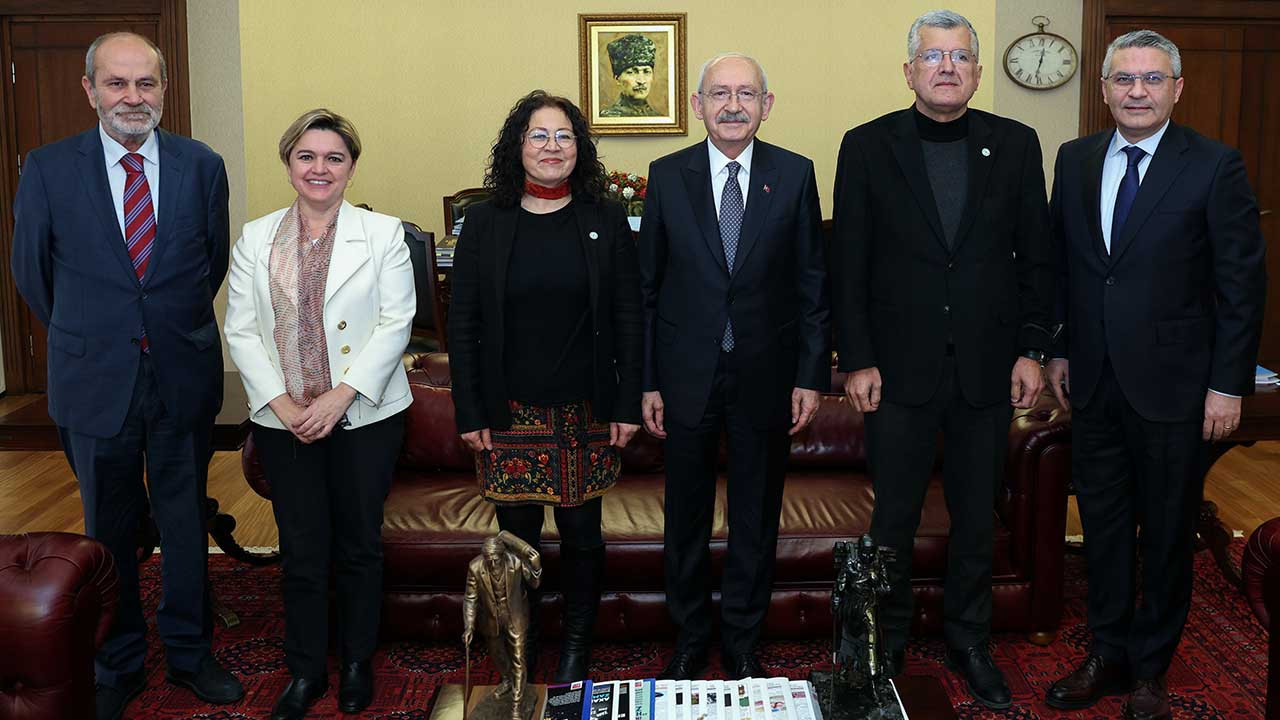Kılıçdaroğlu, Sol Parti ile görüştü