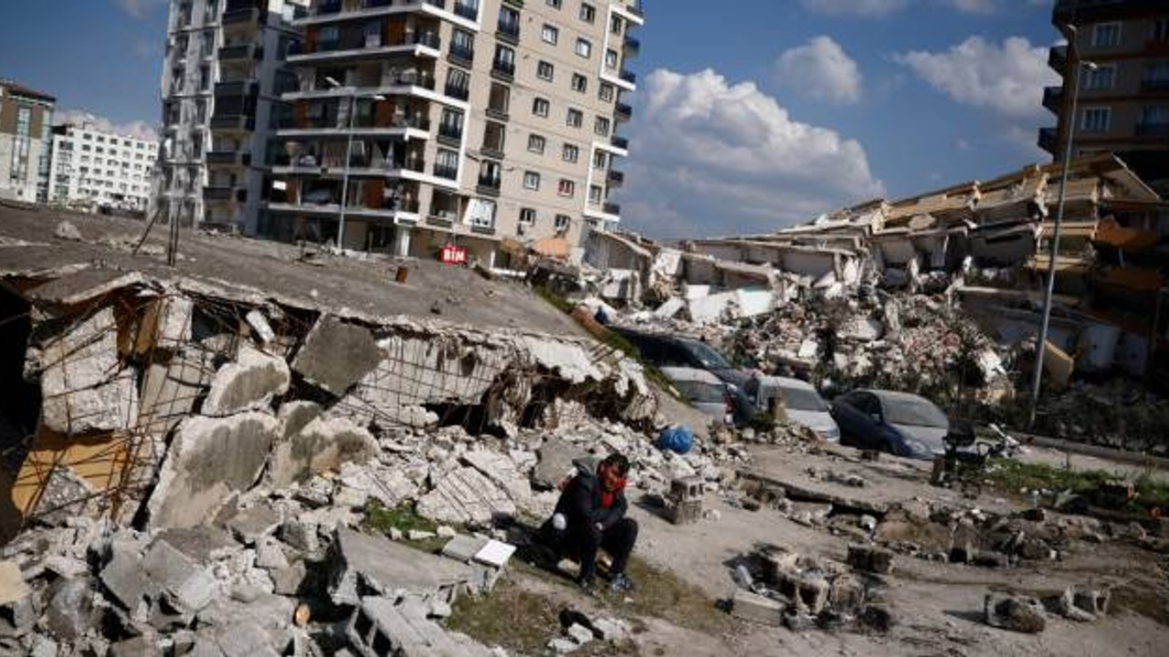 NATO Türkiye'ye barınma tesisleri gönderiyor