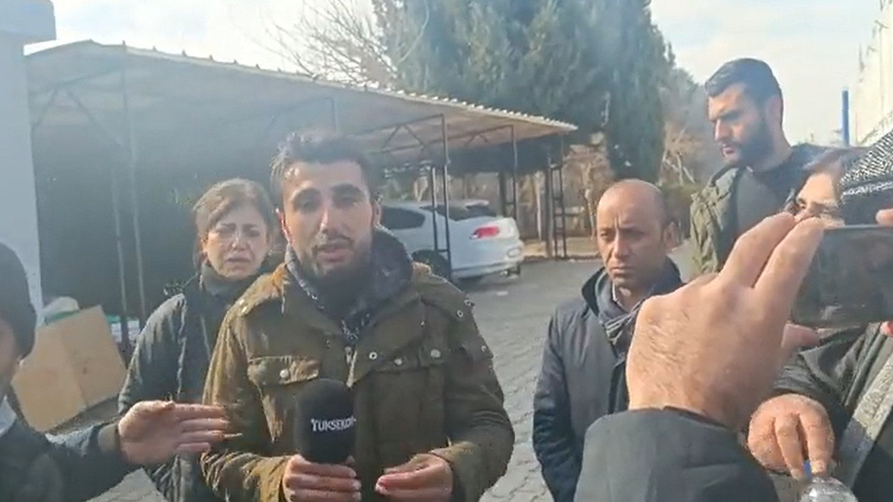 Depremzede gencin isyanını babası bastırmaya çalıştı: 'Tutuklanmasın'
