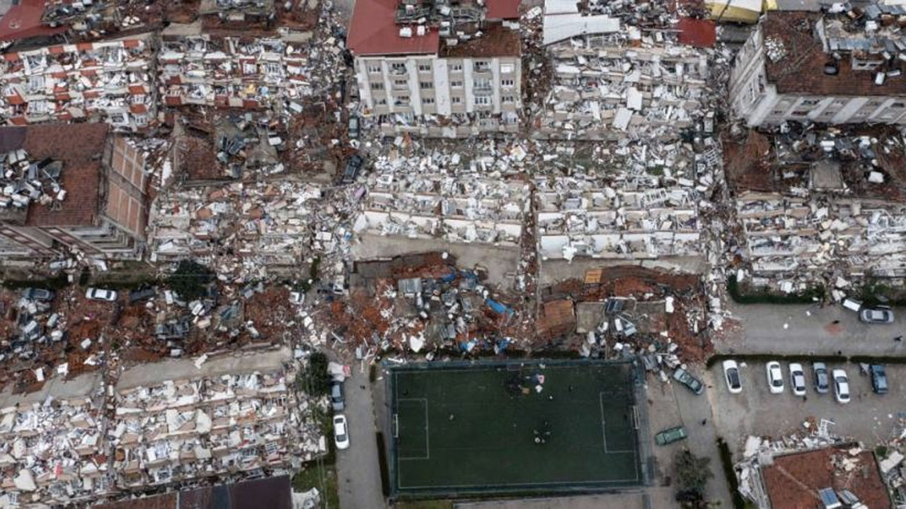 Malatya'da yıkılan 1300 binanın sadece 2'si yapı denetimli çıktı