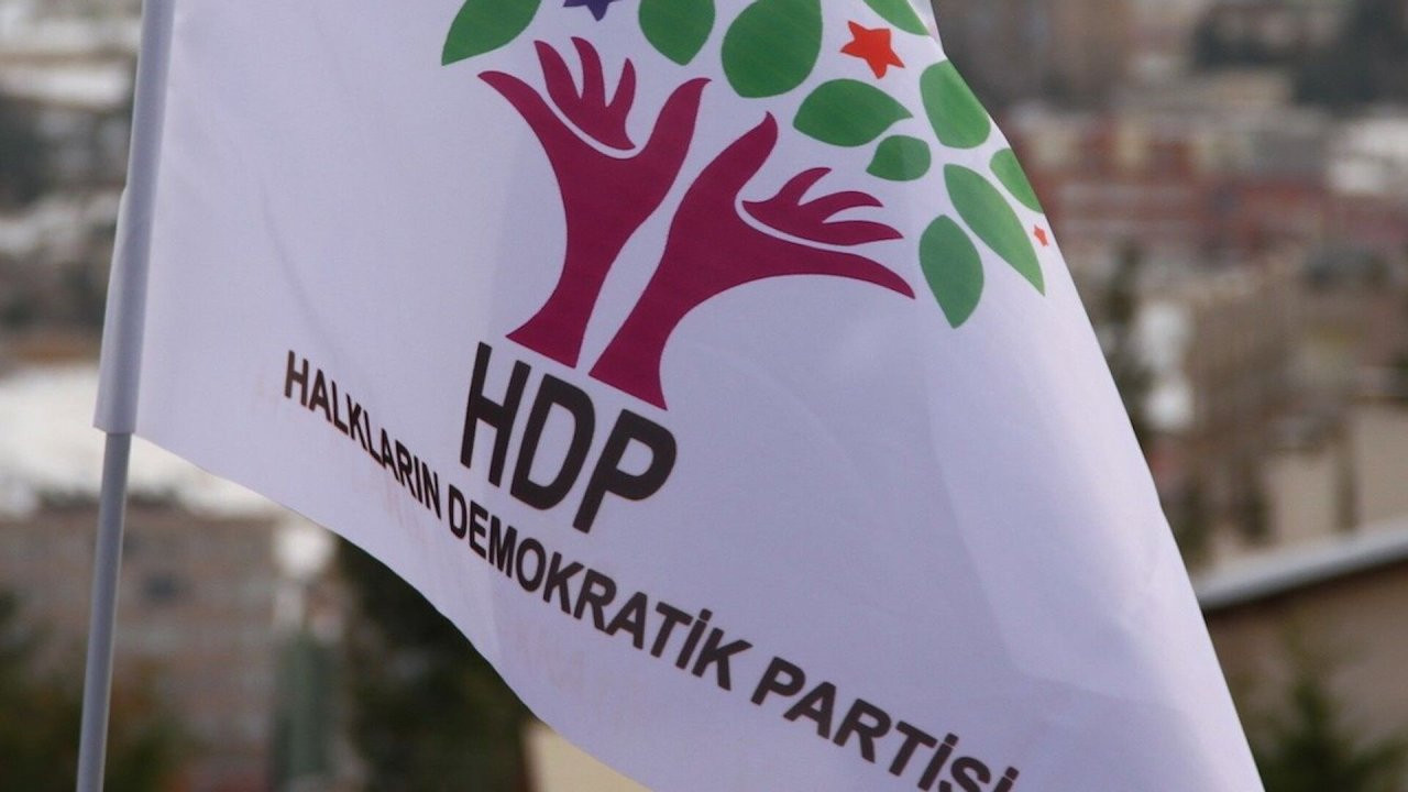 AFAD, HDP'nin Nurdağı'na gönderdiği soba, odun ve kömüre el koydu