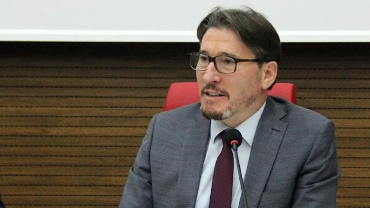 Mimarlık fakültesine atanan ilahiyatçı Kapanşahin istifa etti