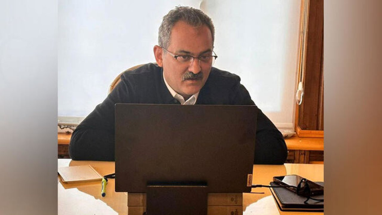 Bakan Özer: Nakil öğrencilerde devam şartı aranmayacak