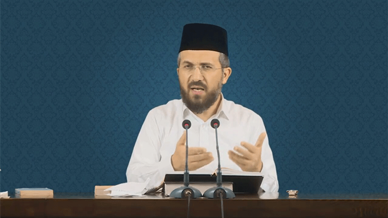 İhsan Şenocak Diyanet’ten atıldı