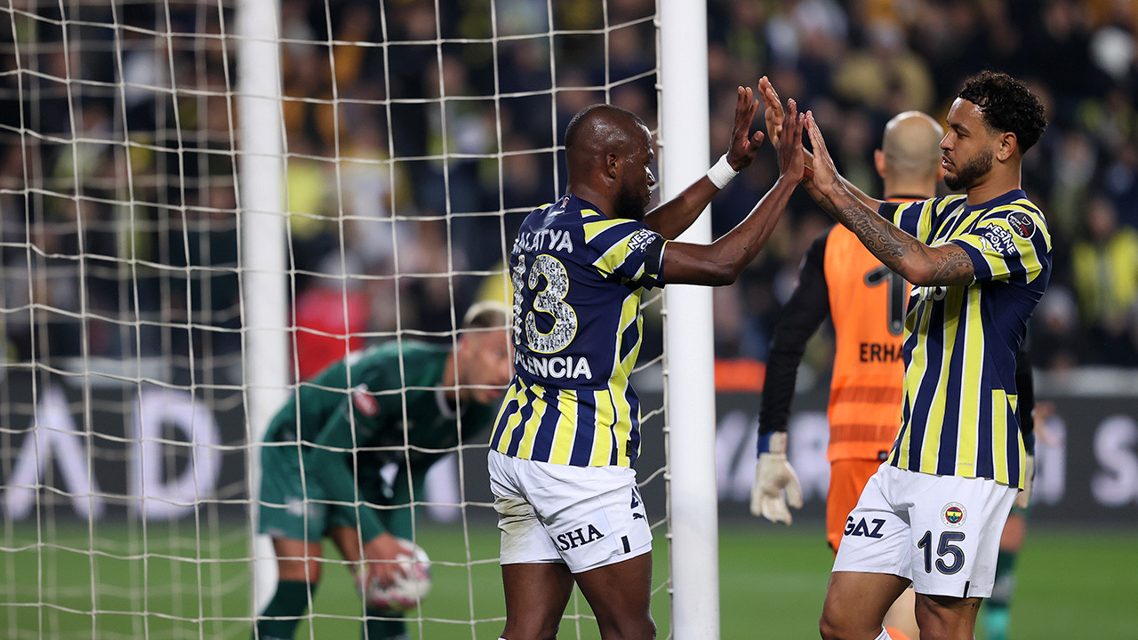 Maraş depreminin ardından ilk karşılaşma: Fenerbahçe 4 - 0 Konyaspor