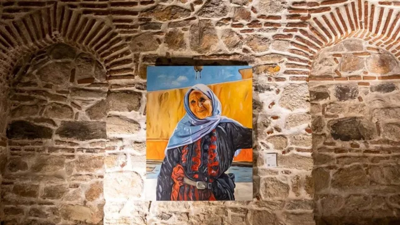 Ressam Ayşe Betil'in 'Urfalı Kadın' tablosu Venedik'te sergilenecek