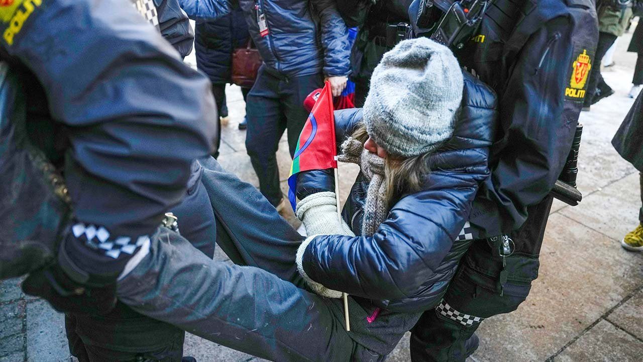 Greta Thunberg aynı gün iki kez gözaltına alındı