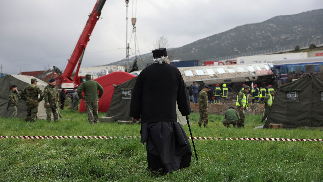 Yunanistan'da tren kazası: İstasyon şefi tutuklandı