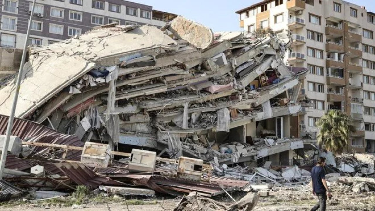40 kişinin öldüğü binanın fen işleri sorumlusu: Denetim yapmadım