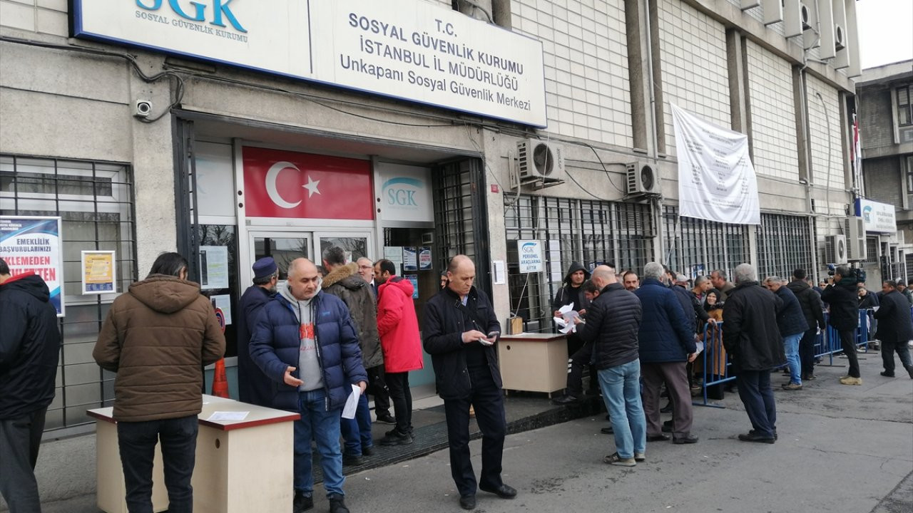 Emeklilik başvurusu yapanların sayısı 600 bini aştı