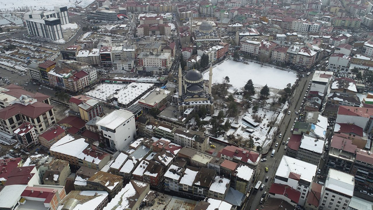 Deprem kuşağındaki Bingöl'de riskli okul binaları boşaltılıyor