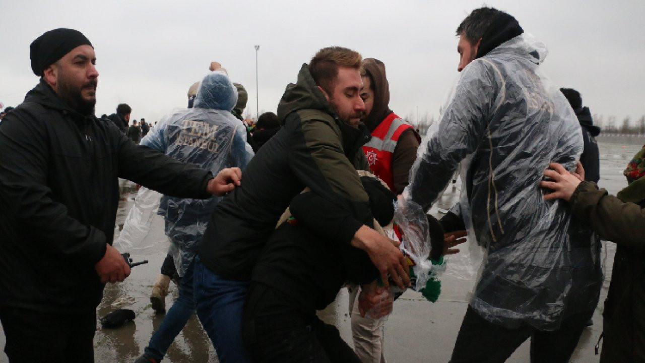 İstanbul Newroz'unda gözaltına alınan 224 kişi serbest bırakıldı