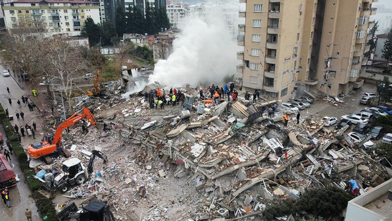 Deprem soruşturmalarında tutuklananların sayısı 317'ye yükseldi