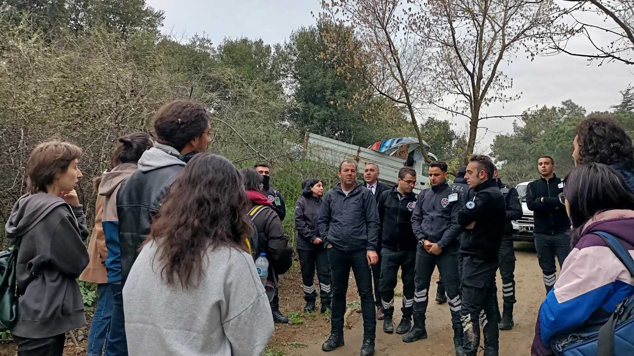 Boğaziçi Üniversitesi'nde hayvan barınağı boşaltılıyor, gönüllüler gözaltına alındı