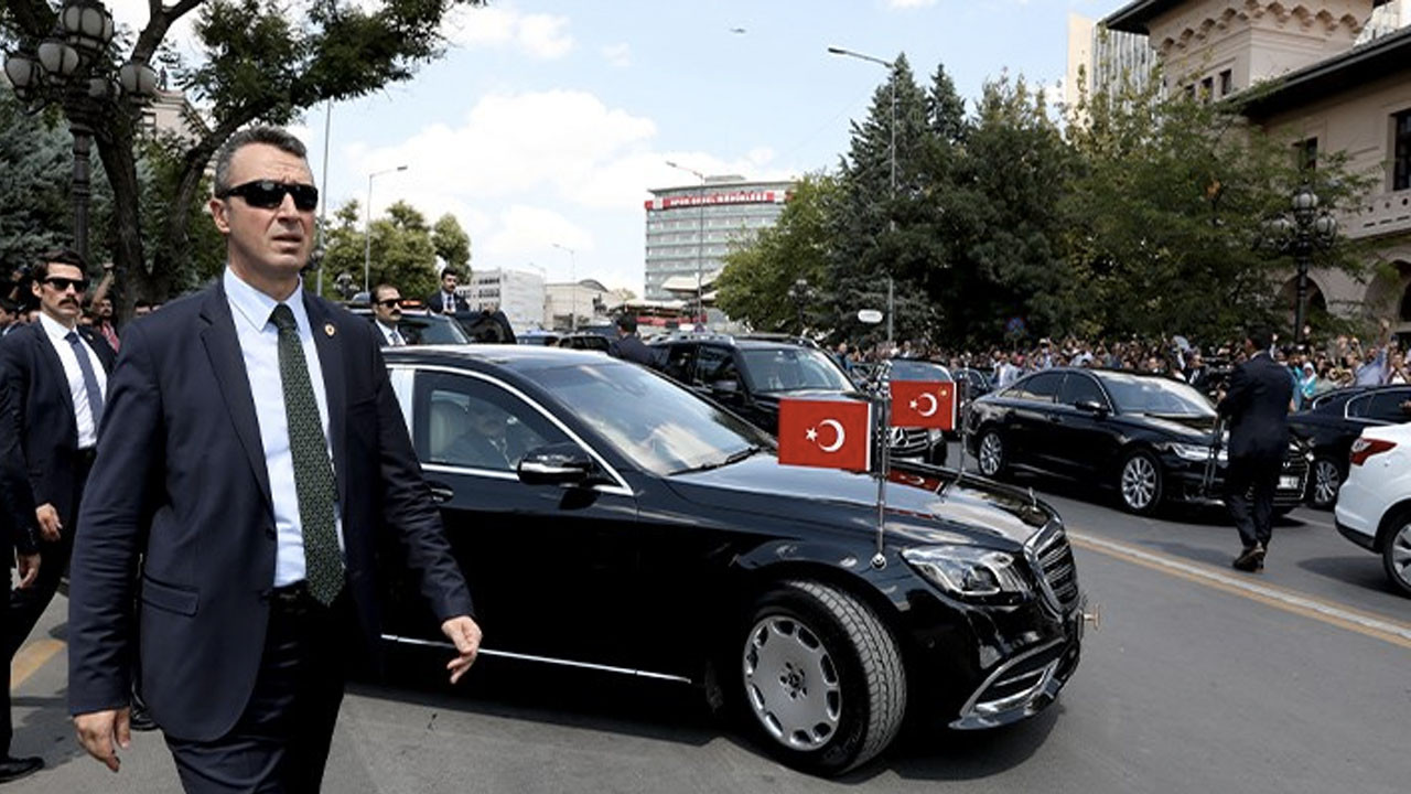 Kamu kurumları 1.9 milyar TL'lik araç kiraladı