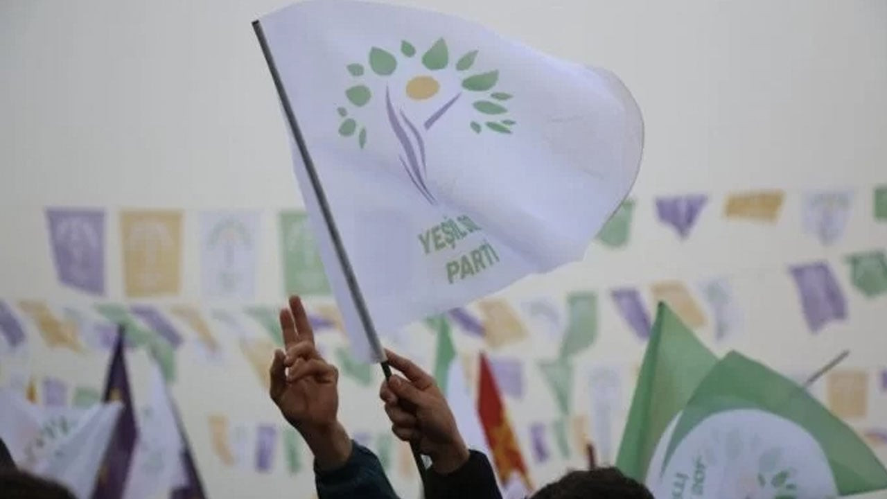 Yeşil Sol Parti Diyarbakır Eşsözcüsü: Baskıcı rejimleri tarihin çöp sepetine atacağız