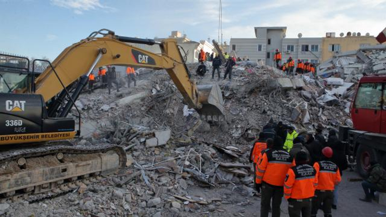 Adıyaman'da yıkılan İsias Otel'in inşaatının fenni mesulü tutuklandı