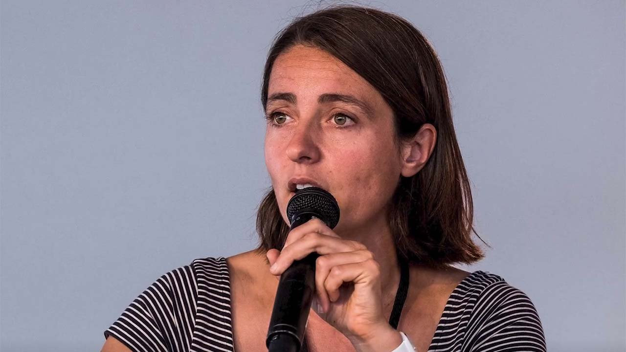 Fransa'da CGT'nin liderlik koltuğuna Sophie Binet oturdu