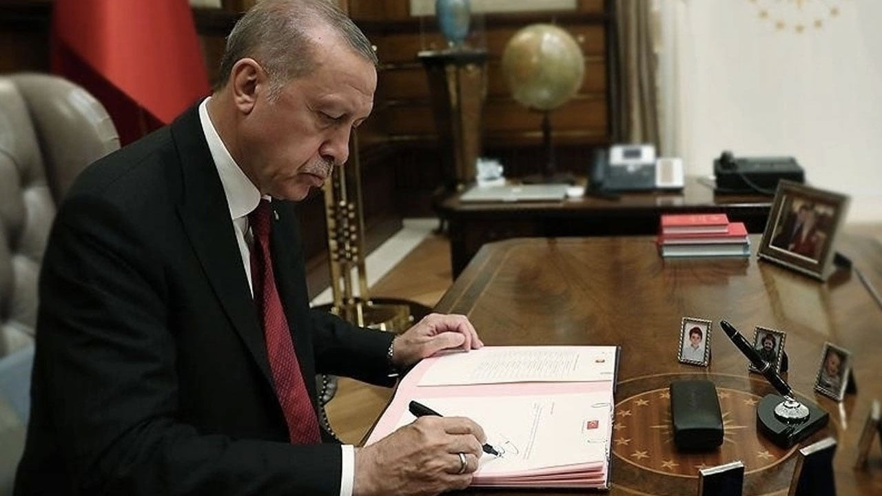 Görevden alma ve atama kararları Resmi Gazete'de
