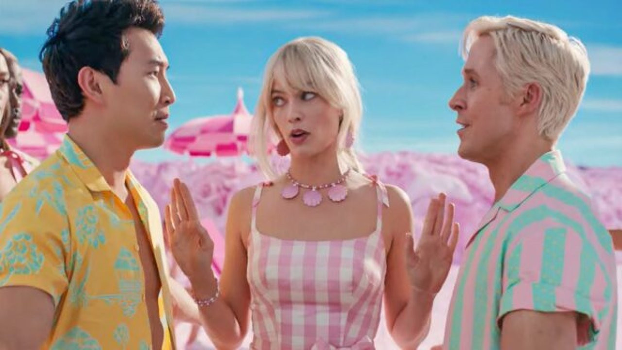 Margot Robbie ve Ryan Gosling'in oynadığı Barbie filminden yeni fragman