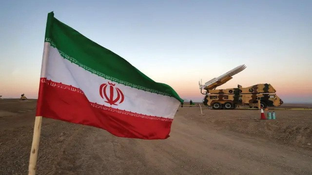 İran: İsfahan'daki savunma bakanlığı kompleksine İHA saldırısı önlendi