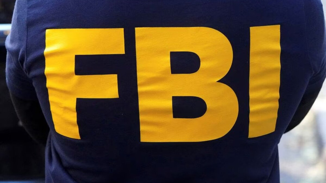 Acemi ajanlar odaları karıştırdı, FBI tatbikatında yanlış kişi gözaltına alındı